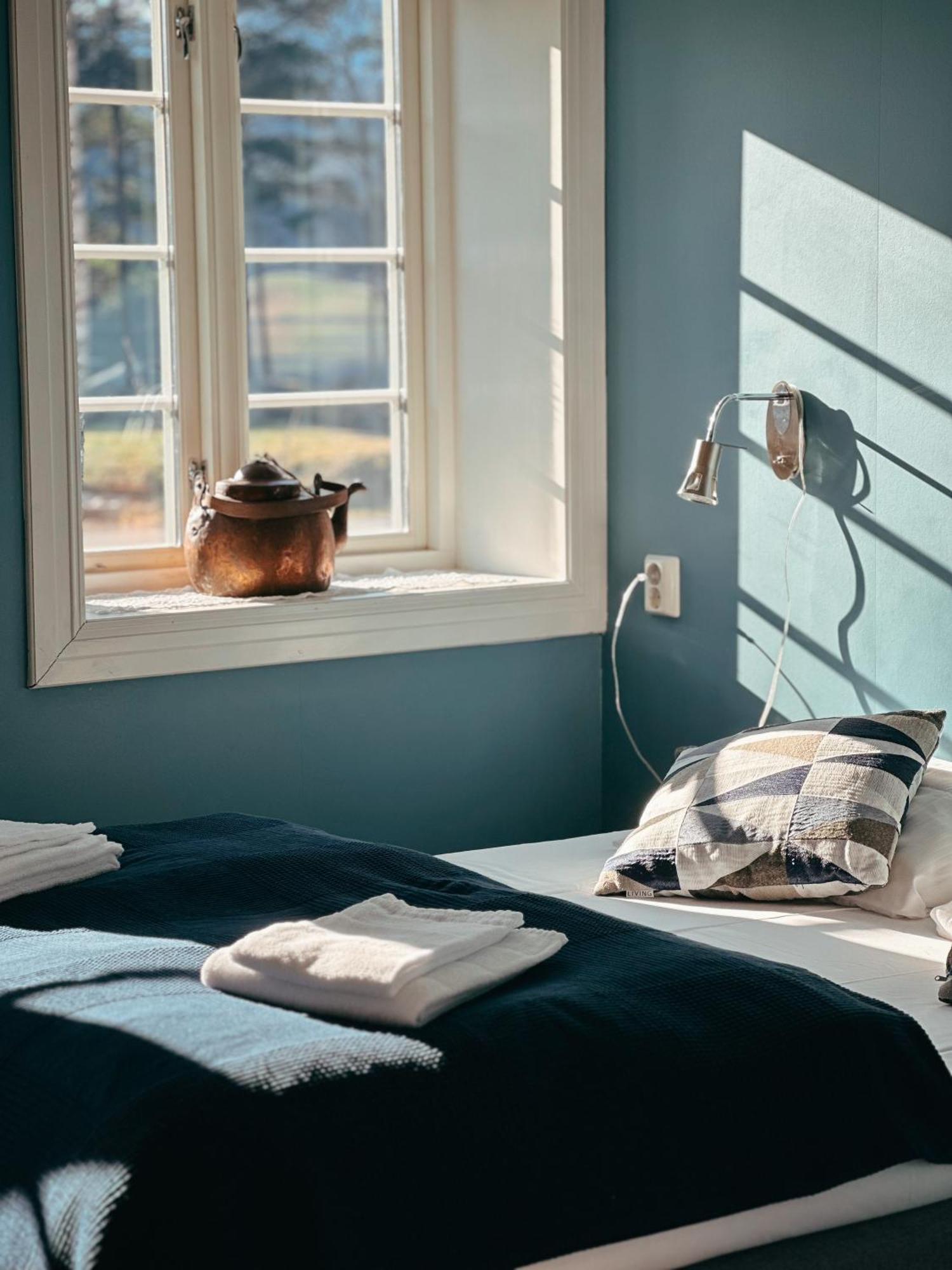 Valsoya Hotel Valsøyfjord Екстериор снимка
